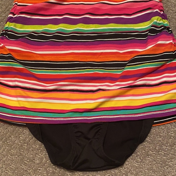 5 for $25 Lauren Ralph Lauren sunset stripe bandeau one-pice swimsuit - Picture 4 of 11